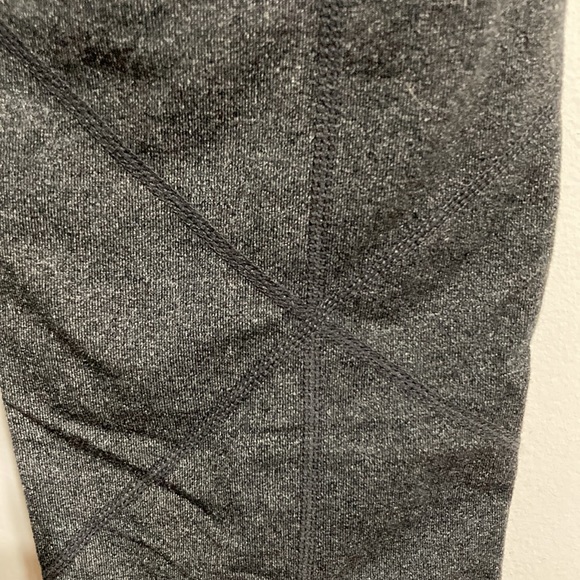 PRANA Breathe Heathered Gray Large Activewear Crop Capri Mid Rise Leggings Large - Picture 11 of 16